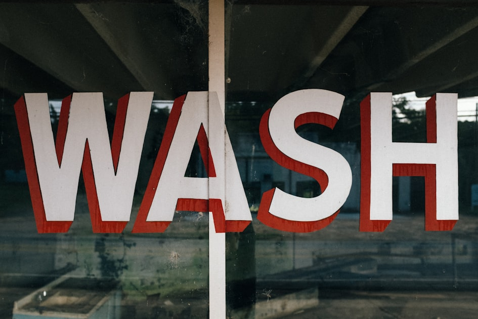 Dumpster Cleaning: A Must for Businesses